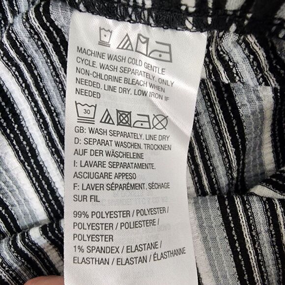 Joan Rivers Petite Womens Cropped Pants Size LP Pull On Striped Black Gray Wide - Picture 7 of 8